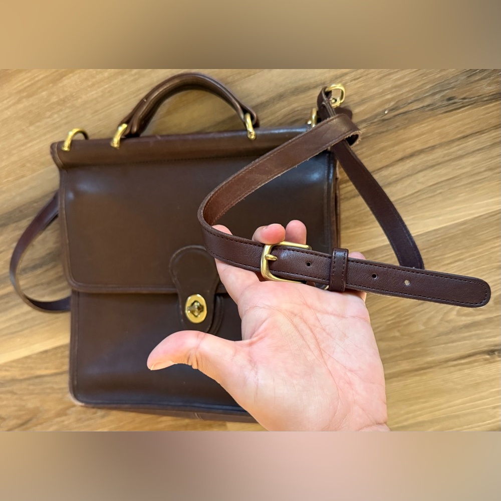 Vintage Coach Chocolate Dark Brown Leather Bag - Picture 4 of 9